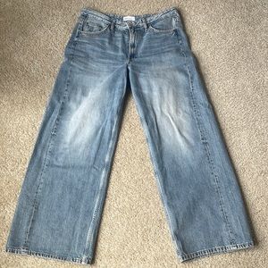 Never worn - Zara wide leg factory washed denim
